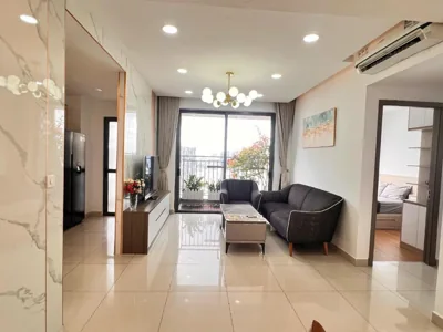 Apartamento de tres dormitorios con balcón — The Manner Apartment - Rivergate Residence